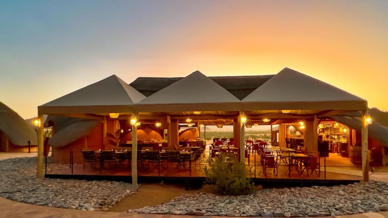 Villa Twyfelfontein Adventure Camp Khorixas Exterior foto